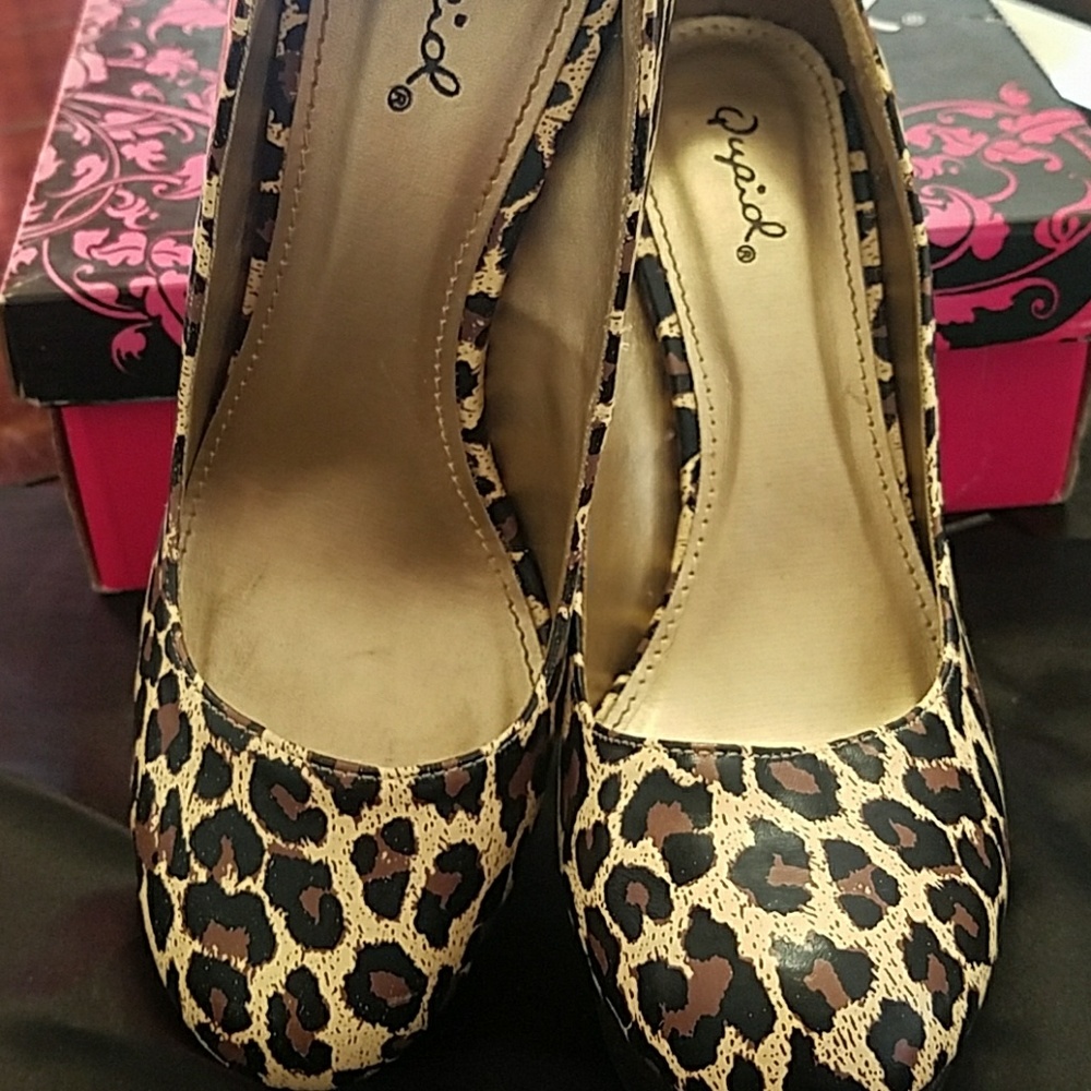 Leopard heels